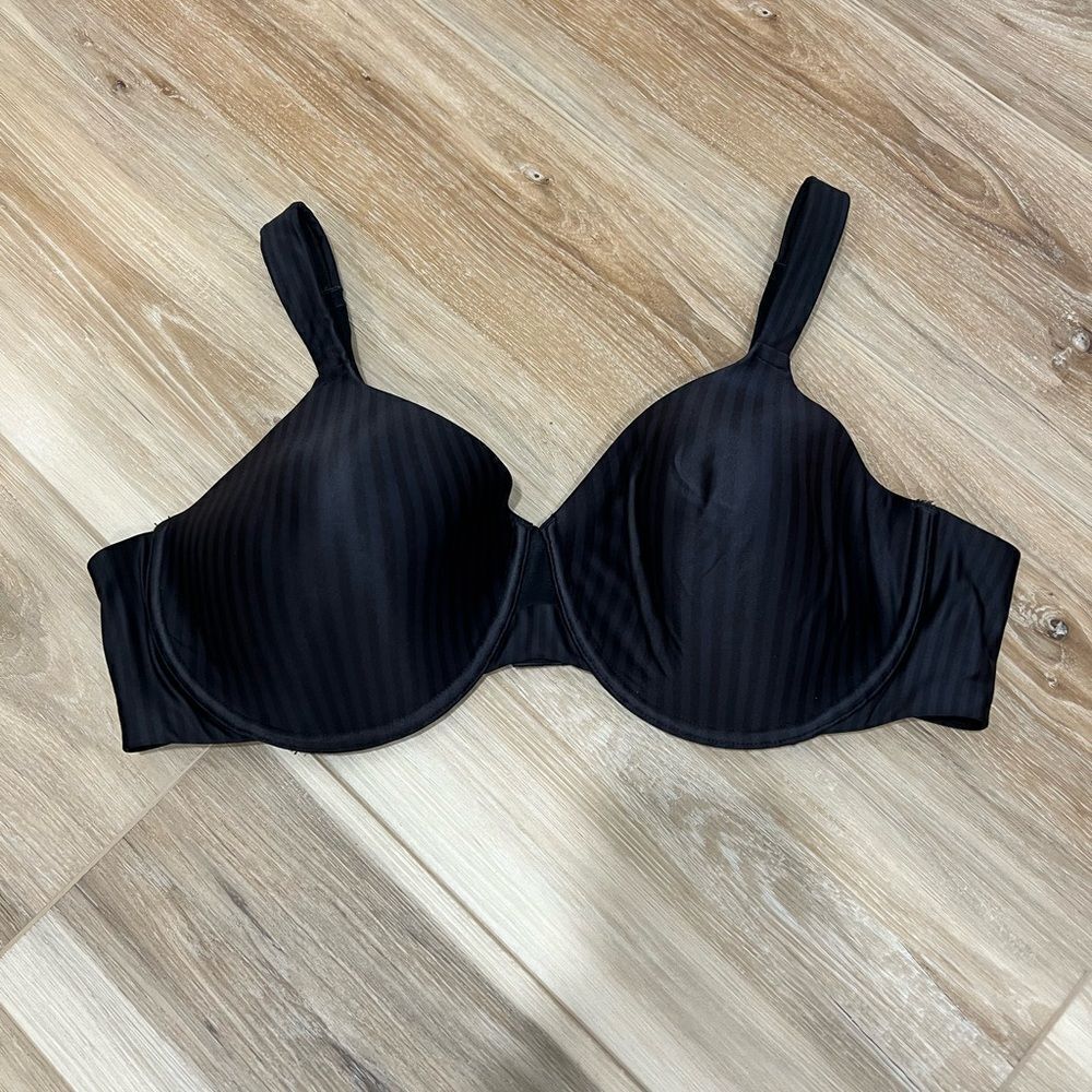 PLAYTEX Black Bra Size 44C